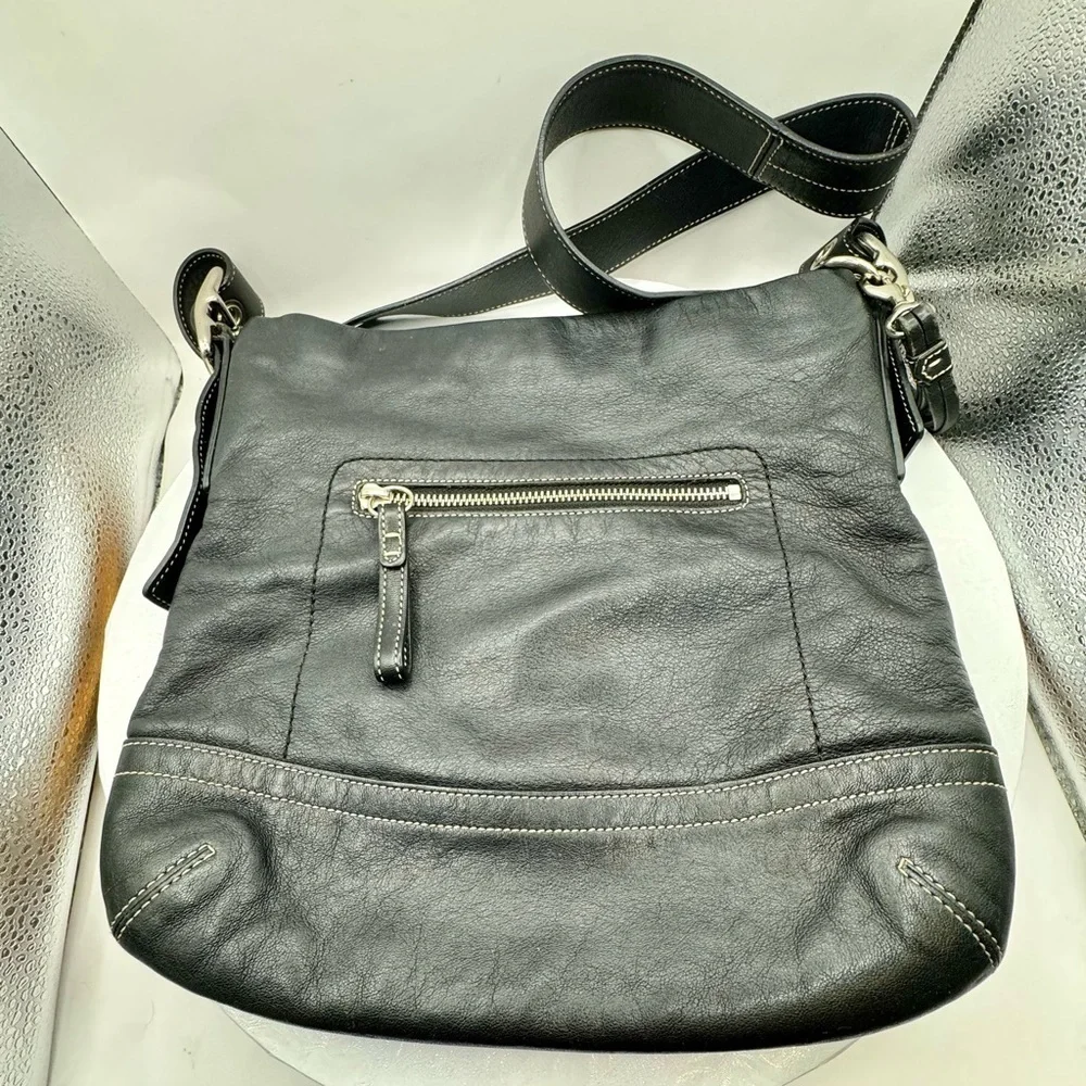 EUC Vintage Authentic COACH  #1415 Black Leather Legacy Slim Crossbody‎